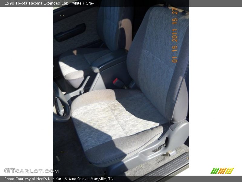 White / Gray 1998 Toyota Tacoma Extended Cab