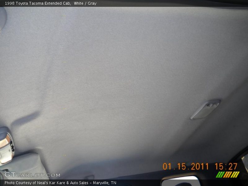 White / Gray 1998 Toyota Tacoma Extended Cab