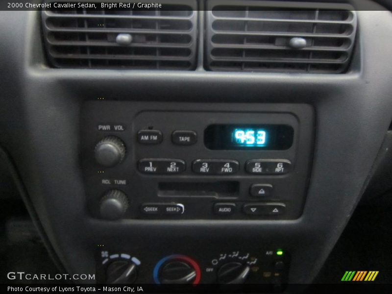 Bright Red / Graphite 2000 Chevrolet Cavalier Sedan