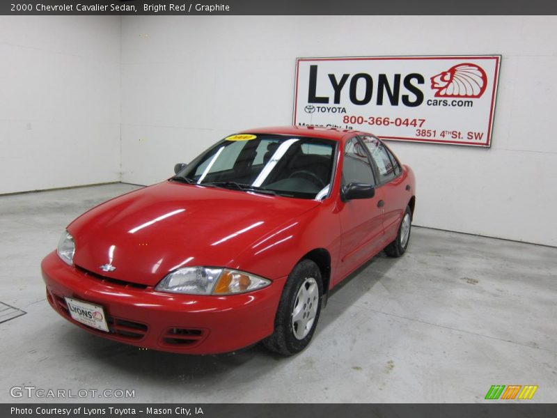 Bright Red / Graphite 2000 Chevrolet Cavalier Sedan