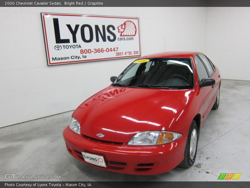 Bright Red / Graphite 2000 Chevrolet Cavalier Sedan