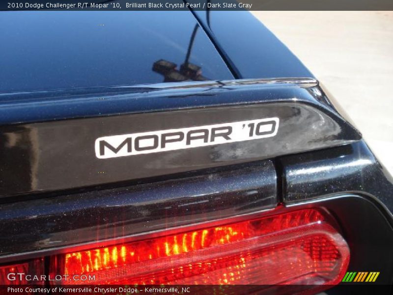  2010 Challenger R/T Mopar '10 Logo