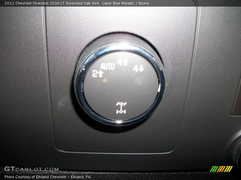 Controls of 2011 Silverado 1500 LT Extended Cab 4x4