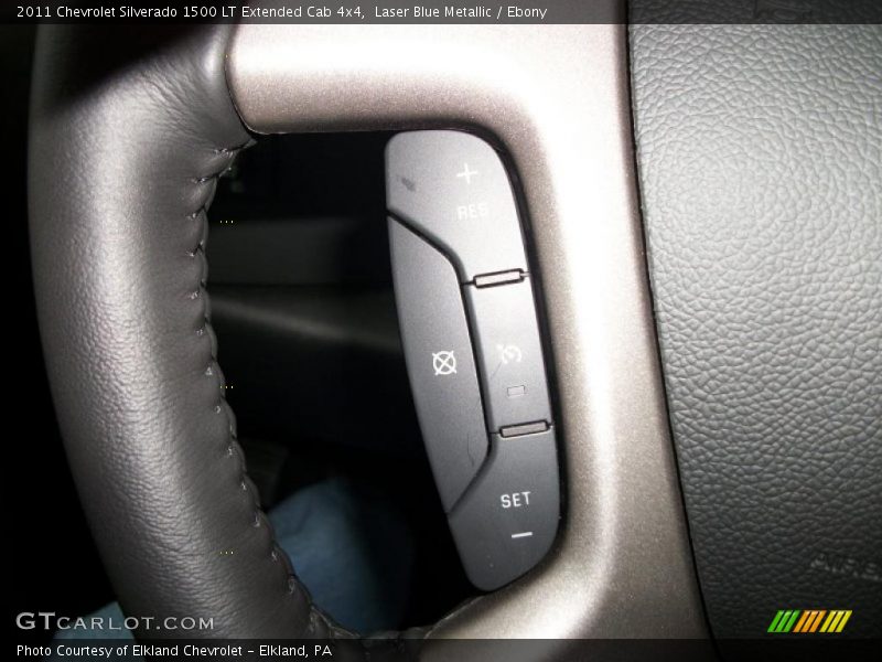 Controls of 2011 Silverado 1500 LT Extended Cab 4x4