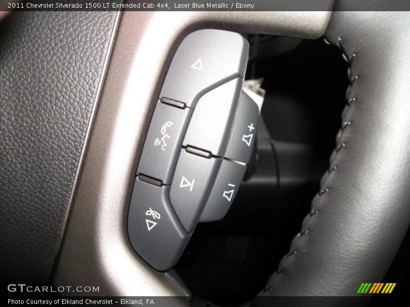 Controls of 2011 Silverado 1500 LT Extended Cab 4x4