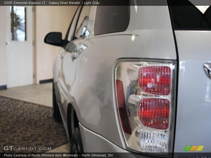 Galaxy Silver Metallic / Light Gray 2005 Chevrolet Equinox LT