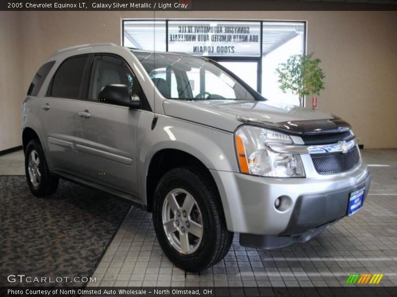 Galaxy Silver Metallic / Light Gray 2005 Chevrolet Equinox LT