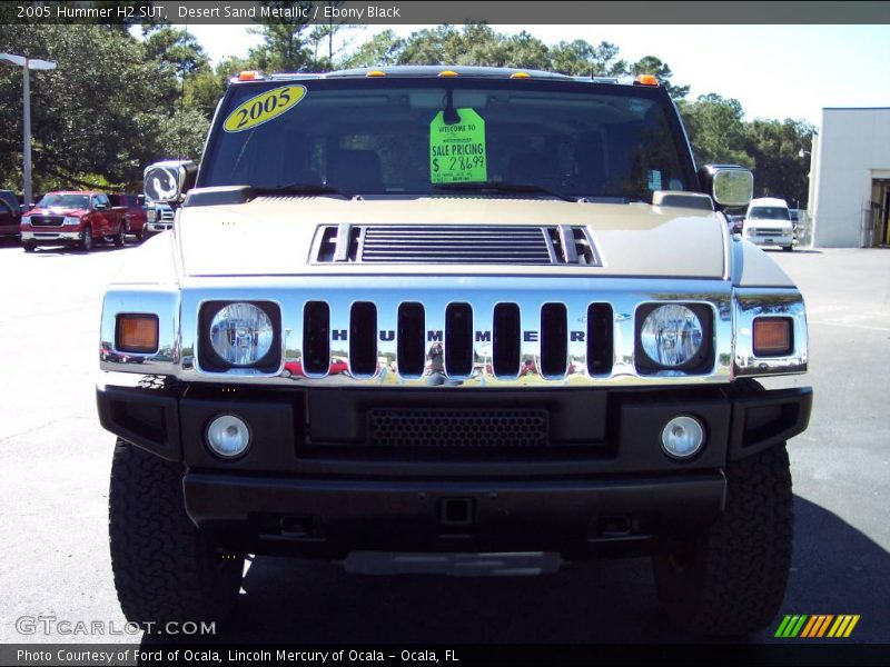 Desert Sand Metallic / Ebony Black 2005 Hummer H2 SUT