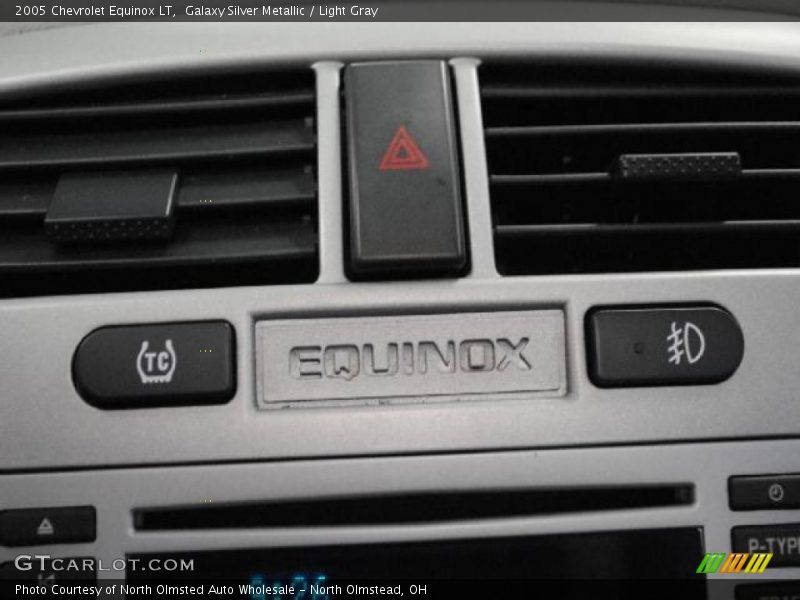 Galaxy Silver Metallic / Light Gray 2005 Chevrolet Equinox LT