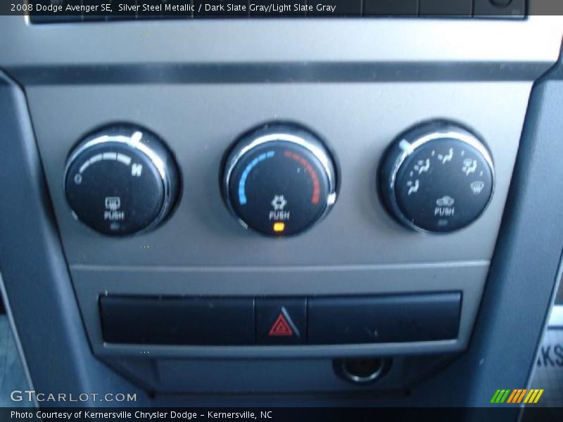 Silver Steel Metallic / Dark Slate Gray/Light Slate Gray 2008 Dodge Avenger SE