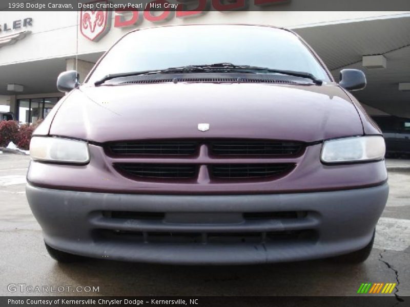 Deep Cranberry Pearl / Mist Gray 1998 Dodge Caravan
