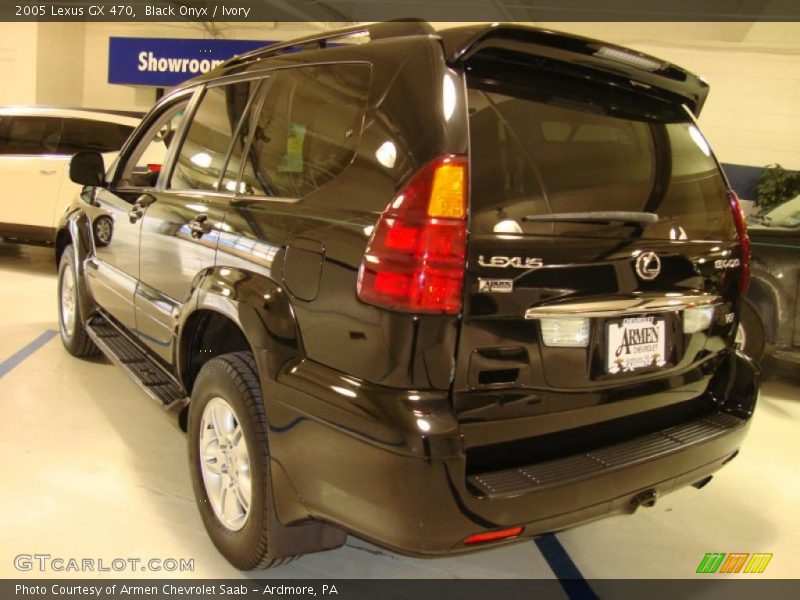 Black Onyx / Ivory 2005 Lexus GX 470