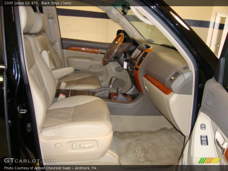 Black Onyx / Ivory 2005 Lexus GX 470