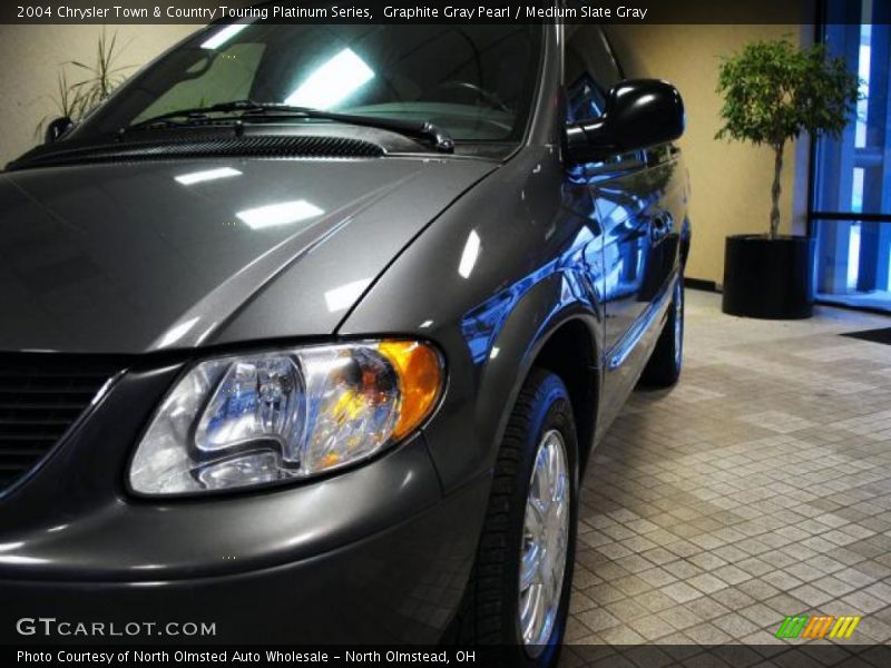 Graphite Gray Pearl / Medium Slate Gray 2004 Chrysler Town & Country Touring Platinum Series