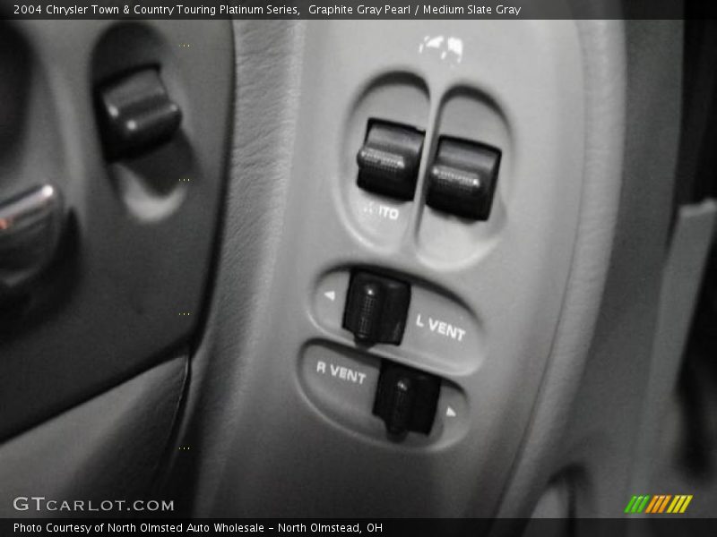 Graphite Gray Pearl / Medium Slate Gray 2004 Chrysler Town & Country Touring Platinum Series