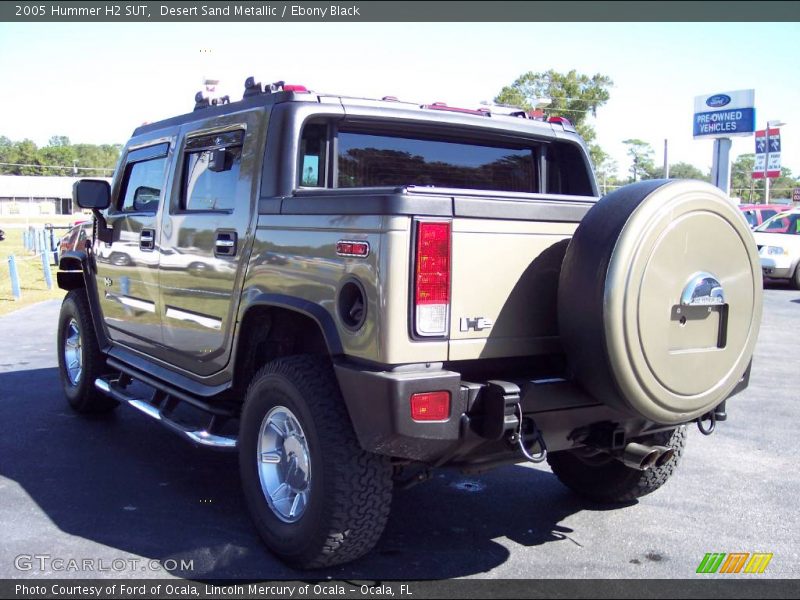 Desert Sand Metallic / Ebony Black 2005 Hummer H2 SUT
