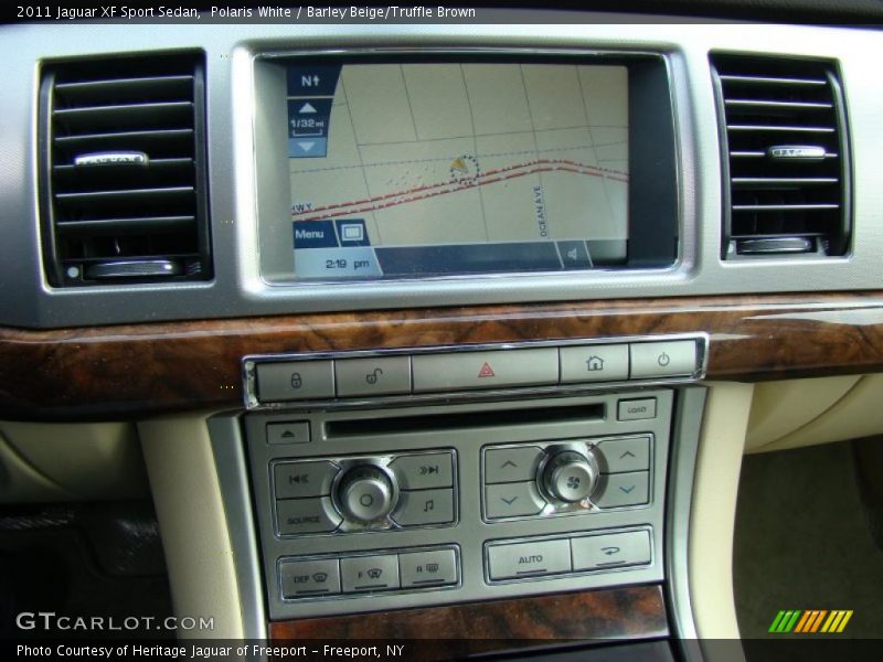 Navigation of 2011 XF Sport Sedan