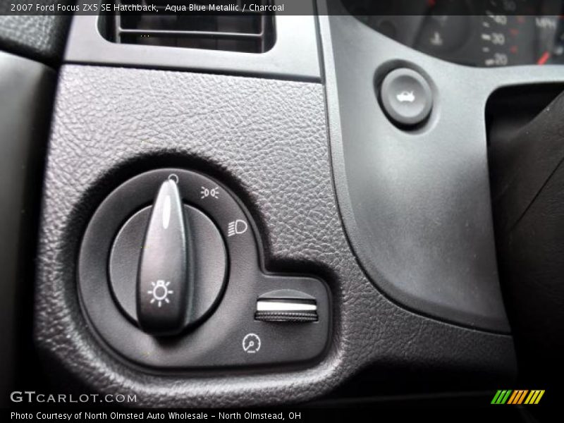 Aqua Blue Metallic / Charcoal 2007 Ford Focus ZX5 SE Hatchback