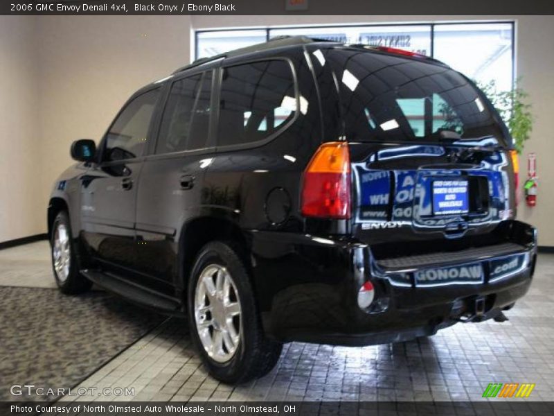 Black Onyx / Ebony Black 2006 GMC Envoy Denali 4x4