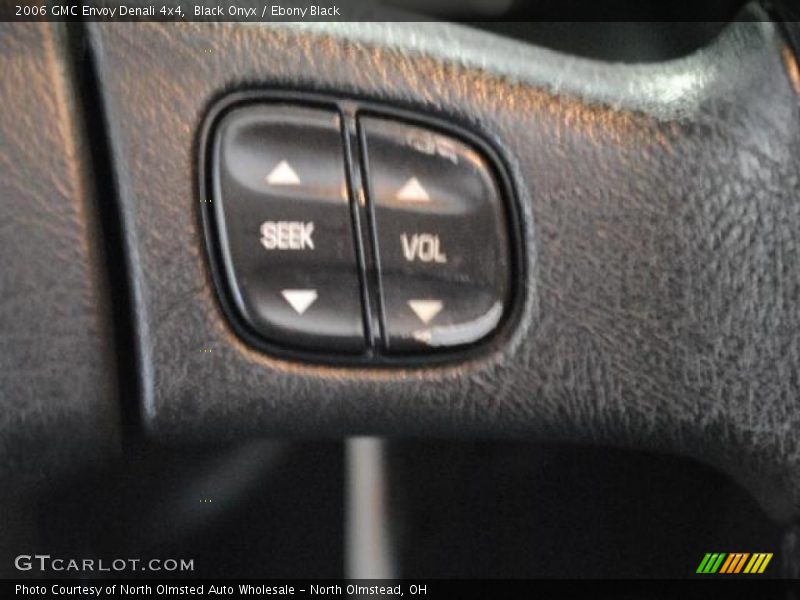 Black Onyx / Ebony Black 2006 GMC Envoy Denali 4x4