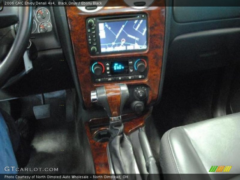 Black Onyx / Ebony Black 2006 GMC Envoy Denali 4x4