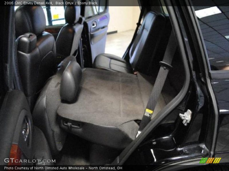 Black Onyx / Ebony Black 2006 GMC Envoy Denali 4x4