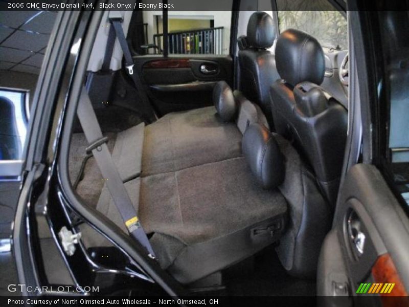 Black Onyx / Ebony Black 2006 GMC Envoy Denali 4x4