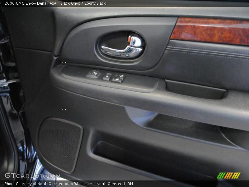 Black Onyx / Ebony Black 2006 GMC Envoy Denali 4x4