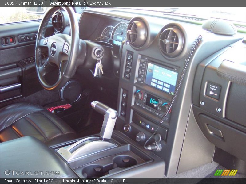 Desert Sand Metallic / Ebony Black 2005 Hummer H2 SUT