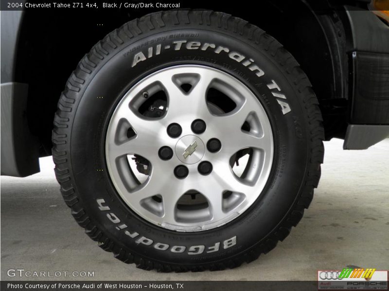 Black / Gray/Dark Charcoal 2004 Chevrolet Tahoe Z71 4x4