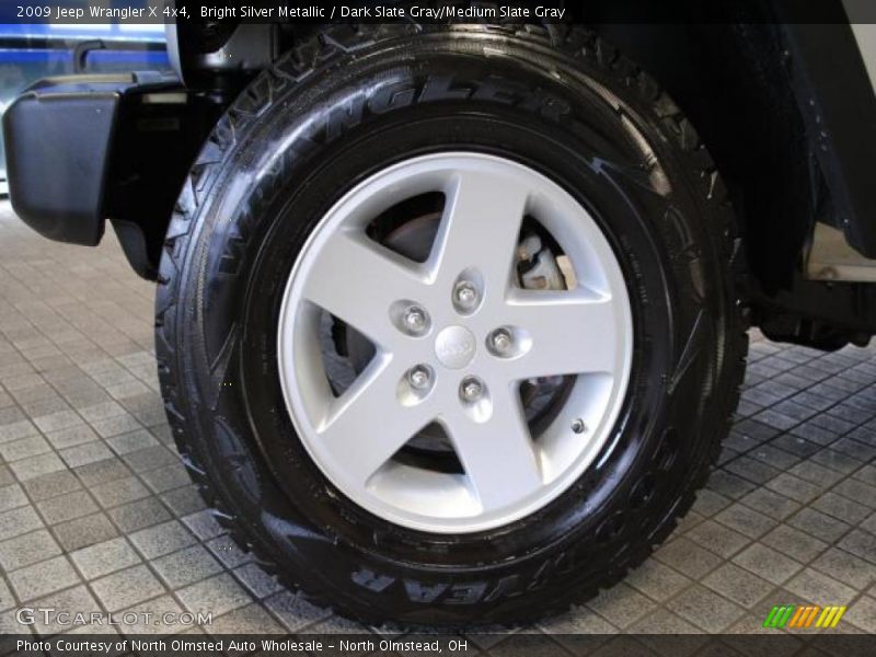 Bright Silver Metallic / Dark Slate Gray/Medium Slate Gray 2009 Jeep Wrangler X 4x4