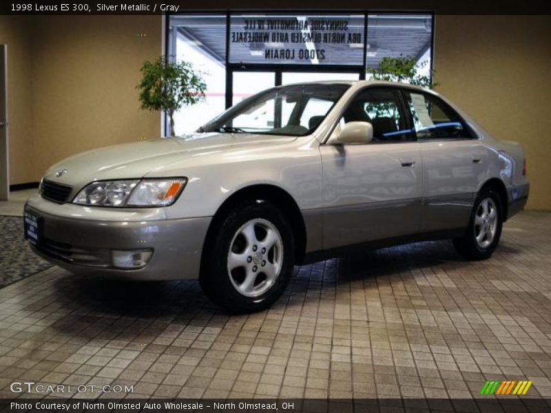 Silver Metallic / Gray 1998 Lexus ES 300