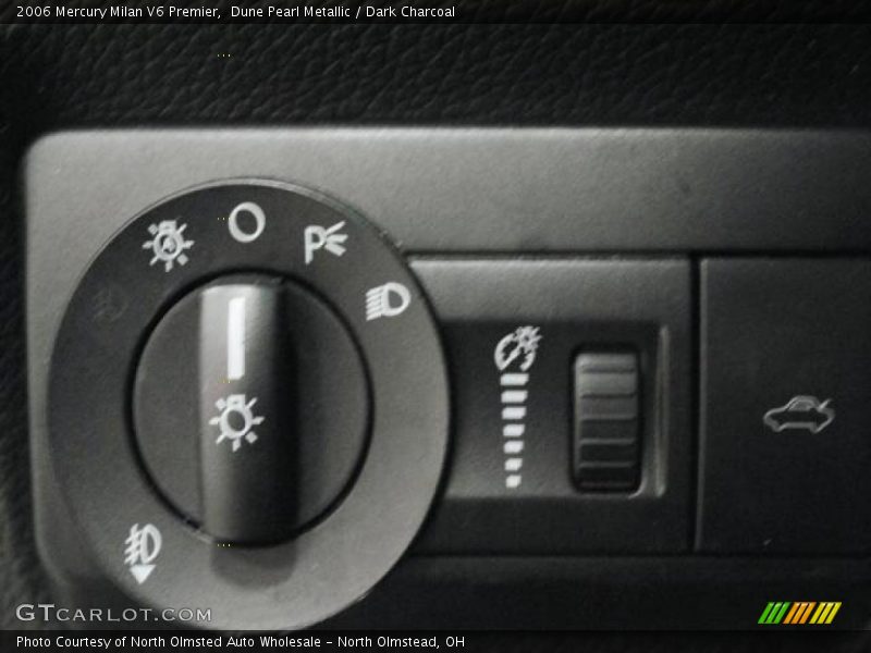 Dune Pearl Metallic / Dark Charcoal 2006 Mercury Milan V6 Premier