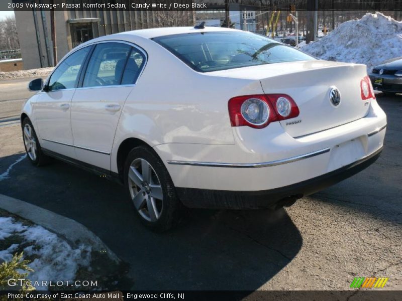 Candy White / Deep Black 2009 Volkswagen Passat Komfort Sedan