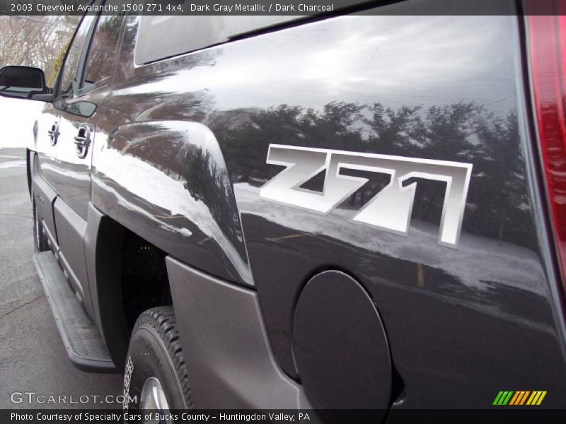 Dark Gray Metallic / Dark Charcoal 2003 Chevrolet Avalanche 1500 Z71 4x4