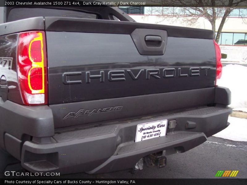Dark Gray Metallic / Dark Charcoal 2003 Chevrolet Avalanche 1500 Z71 4x4