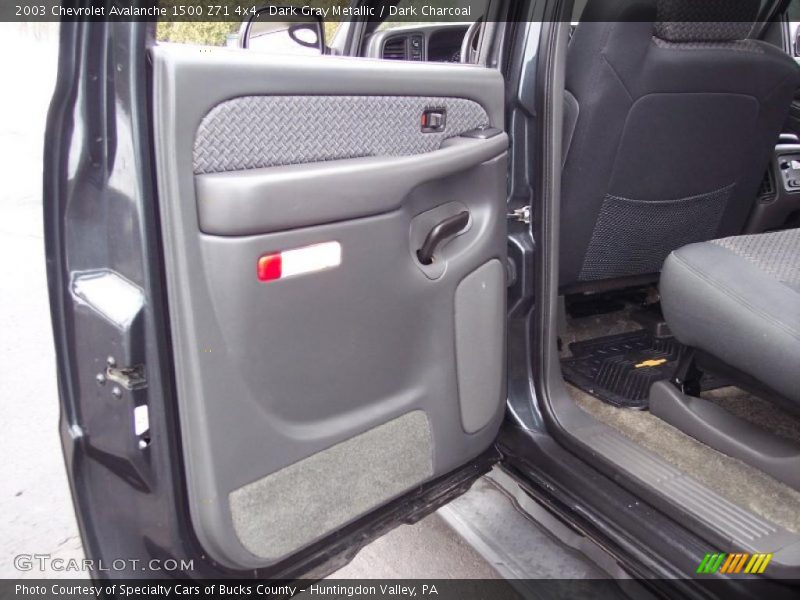 Dark Gray Metallic / Dark Charcoal 2003 Chevrolet Avalanche 1500 Z71 4x4