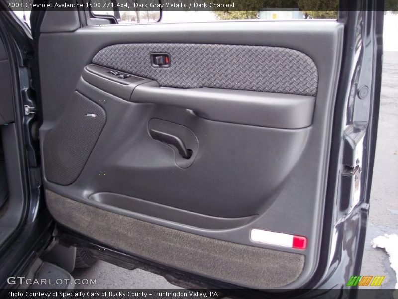 Dark Gray Metallic / Dark Charcoal 2003 Chevrolet Avalanche 1500 Z71 4x4