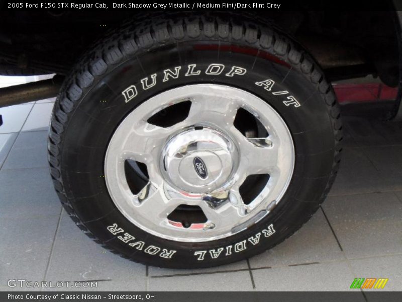 Dark Shadow Grey Metallic / Medium Flint/Dark Flint Grey 2005 Ford F150 STX Regular Cab