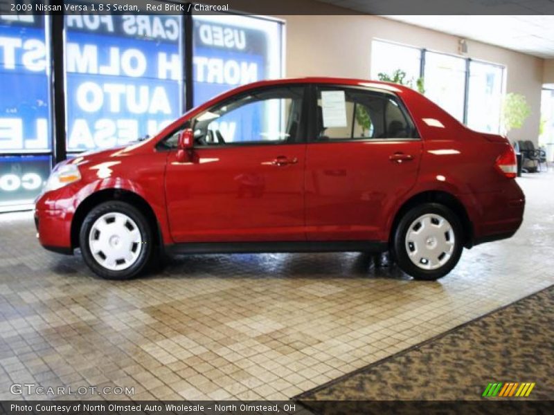 Red Brick / Charcoal 2009 Nissan Versa 1.8 S Sedan