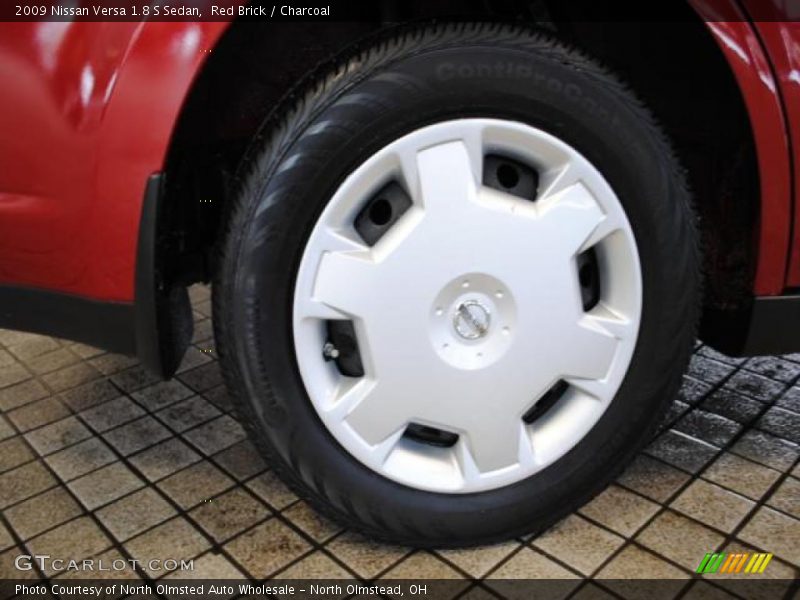 Red Brick / Charcoal 2009 Nissan Versa 1.8 S Sedan