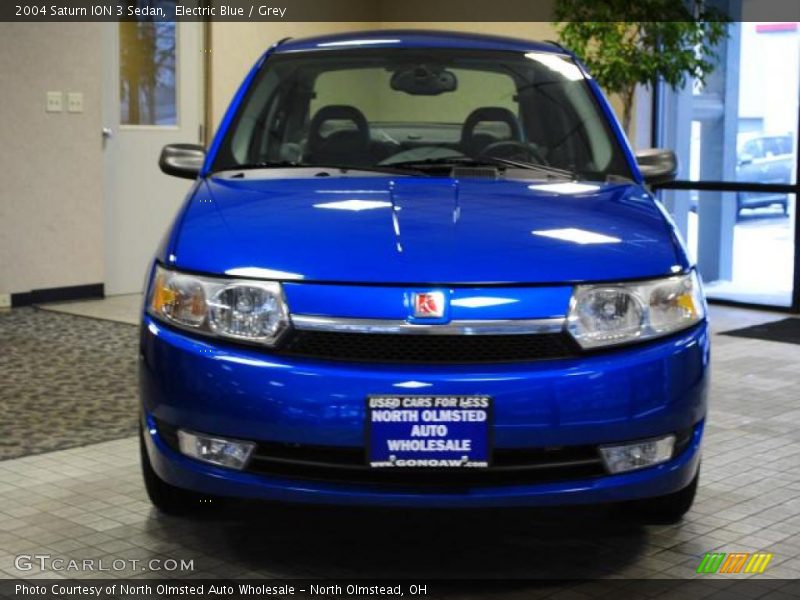 Electric Blue / Grey 2004 Saturn ION 3 Sedan
