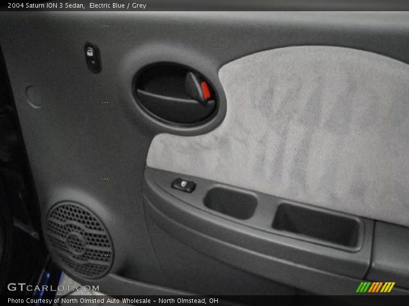 Electric Blue / Grey 2004 Saturn ION 3 Sedan