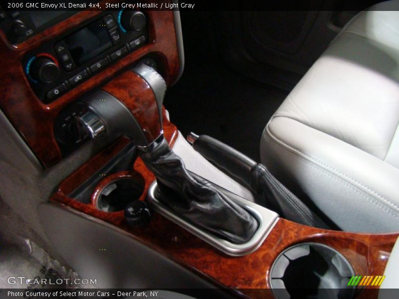  2006 Envoy XL Denali 4x4 4 Speed Automatic Shifter