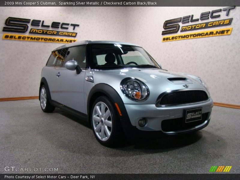 Sparkling Silver Metallic / Checkered Carbon Black/Black 2009 Mini Cooper S Clubman