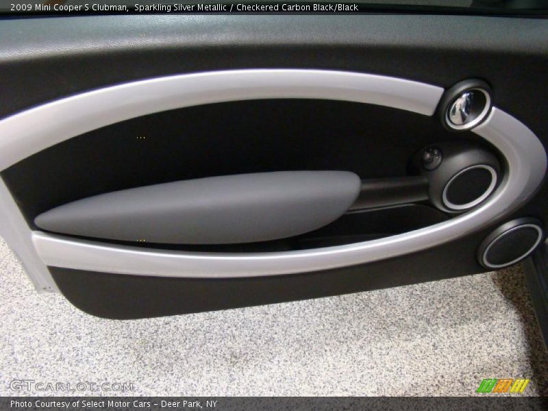 Sparkling Silver Metallic / Checkered Carbon Black/Black 2009 Mini Cooper S Clubman