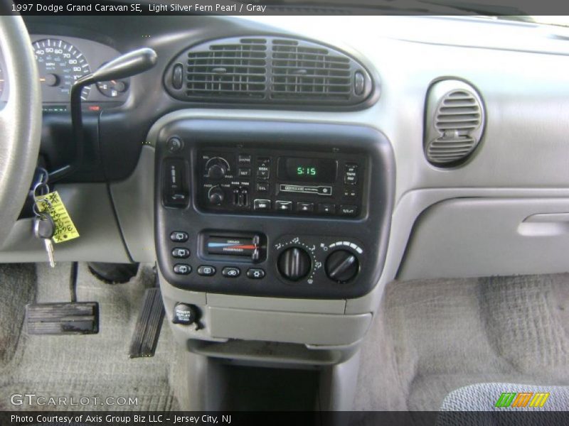 Controls of 1997 Grand Caravan SE