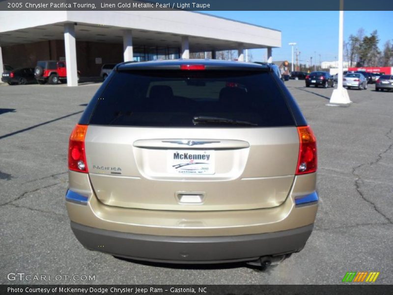 Linen Gold Metallic Pearl / Light Taupe 2005 Chrysler Pacifica Touring