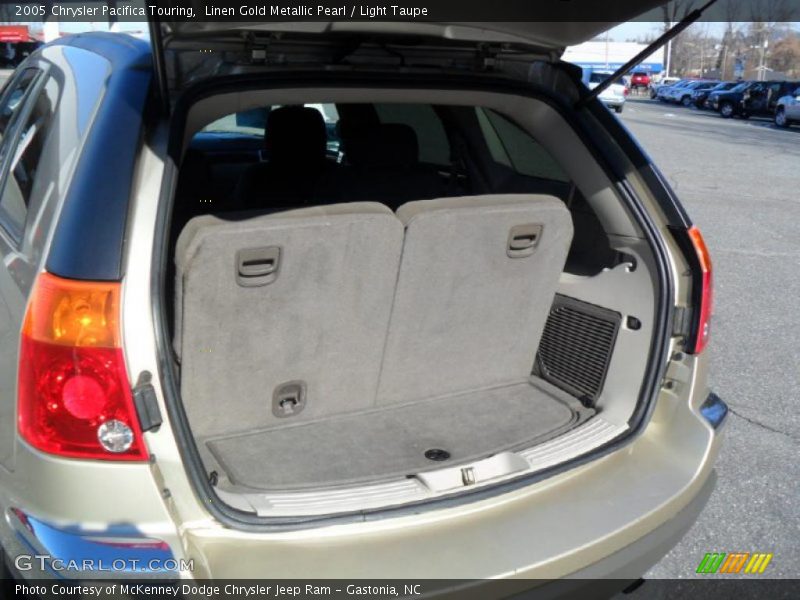 Linen Gold Metallic Pearl / Light Taupe 2005 Chrysler Pacifica Touring