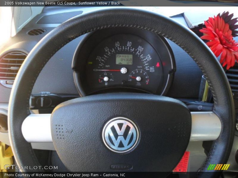 Sunflower Yellow / Black 2005 Volkswagen New Beetle GLS Coupe